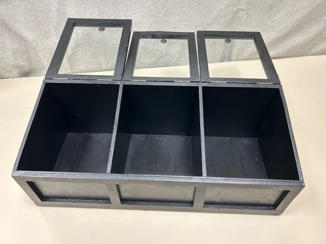 3 BLACK GLASS TEA BOX HOLDER - Image 2
