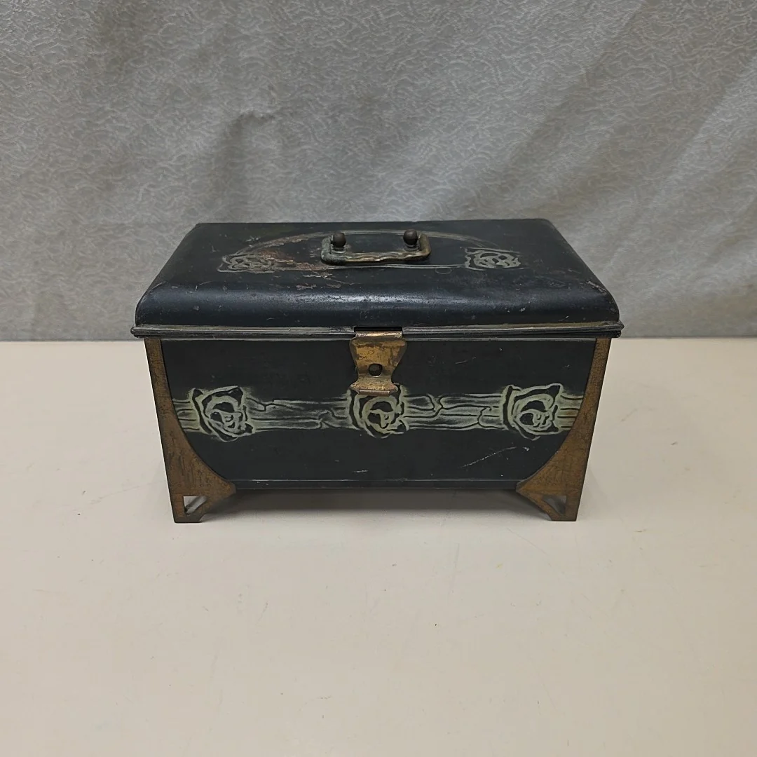 ART DECO ROSE METAL BOX