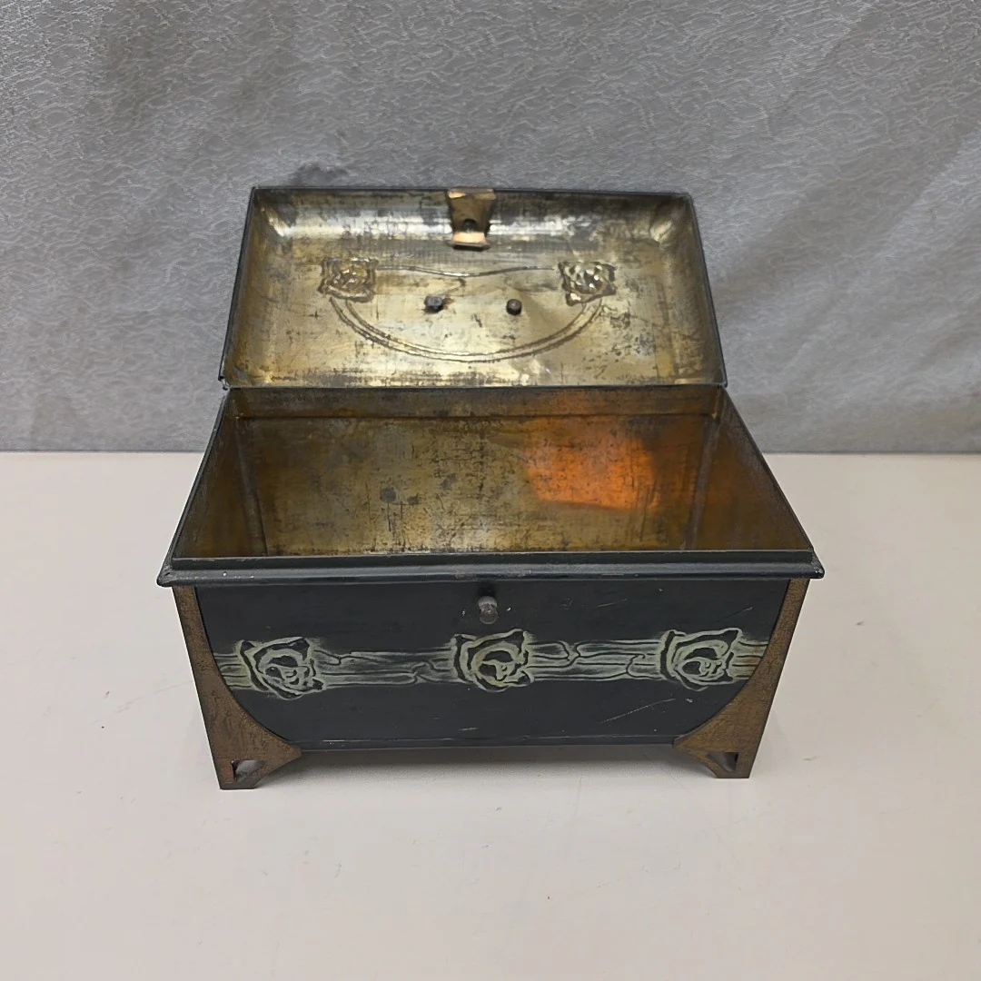 ART DECO ROSE METAL BOX - Image 2