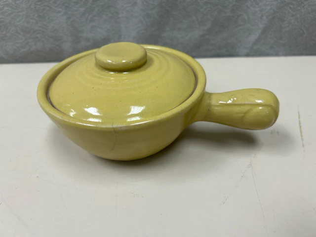 ASSOR COLOR SOUP BOWL W/HANDLE