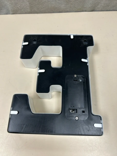 ASSORTED LIGHT UP LETTER HANGING - Image 2