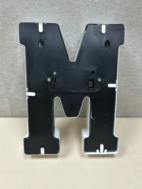 ASSORTED LIGHT UP LETTER HANGING - Image 2