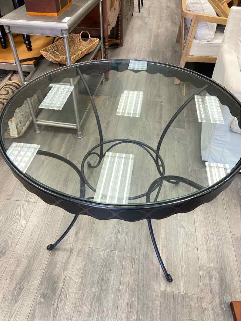 BLACK METAL GLASS TOP
