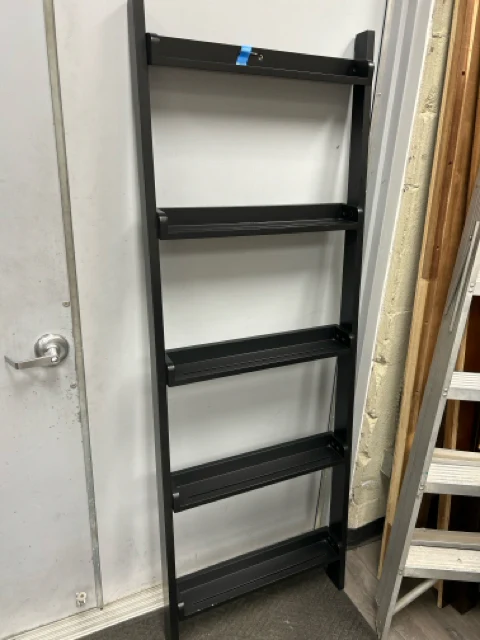 BLACK PLATE PIC 5 TIER LEANING SHELF
