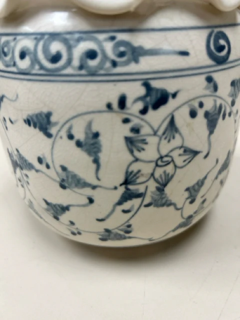BLUE CREAM CERAMIC VASE W/LID - Image 2