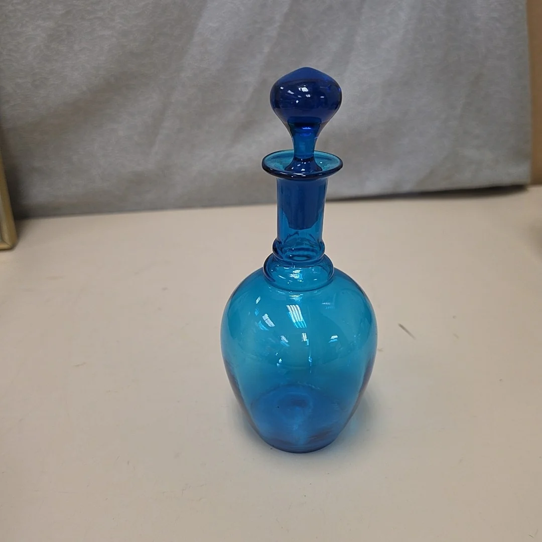 BLUE HAND BLOWN GENIE BOTTLE