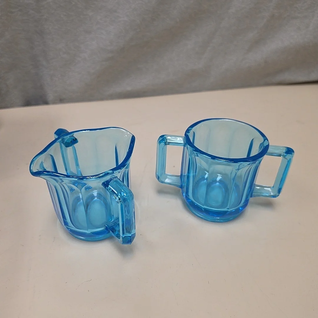 BLUE INDIANA GLASS C/S SET