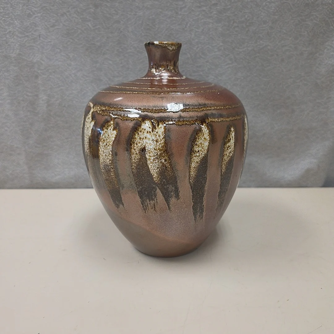 BRONZE/WHITE/BROWN VASE