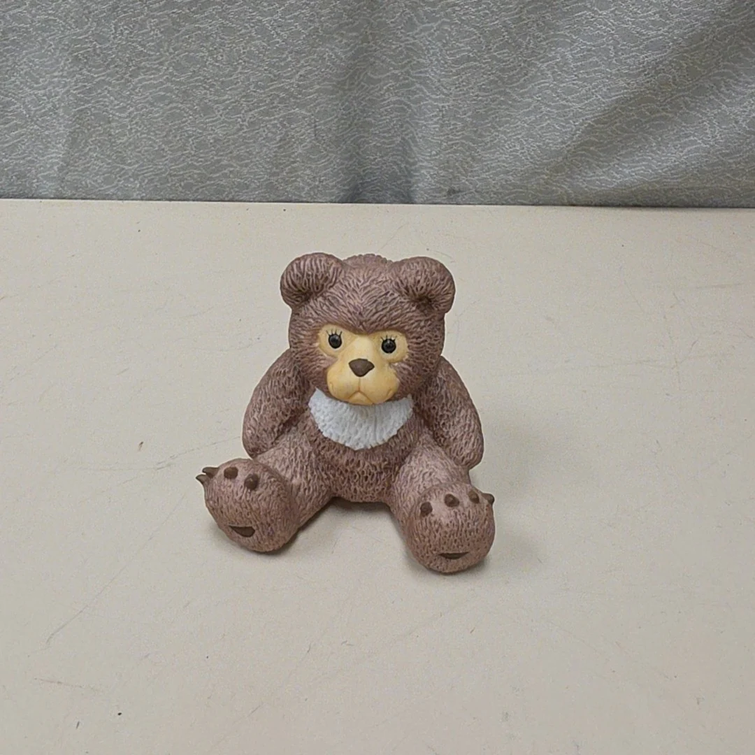 BROWN BEAR FIGURE