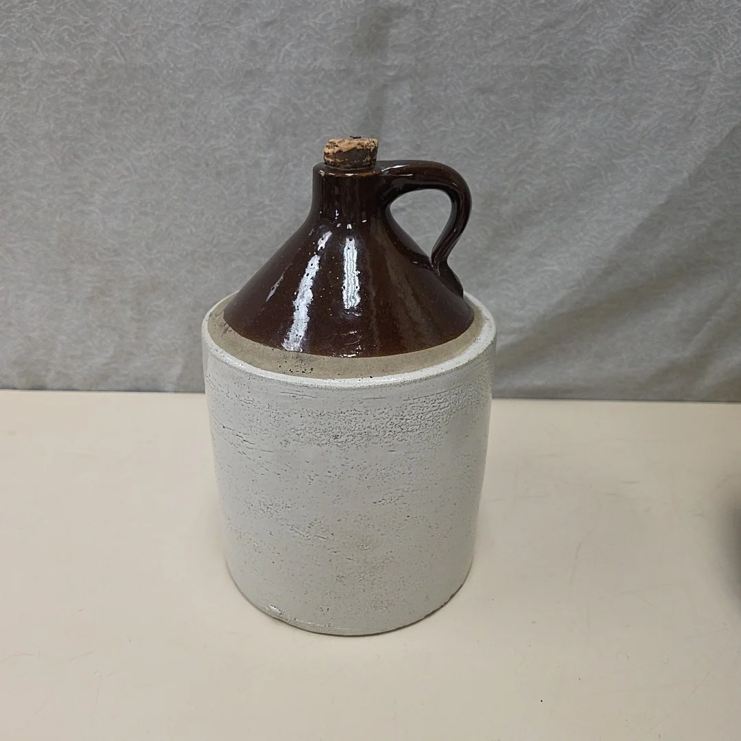 BROWN CREAM CERAMIC JUG