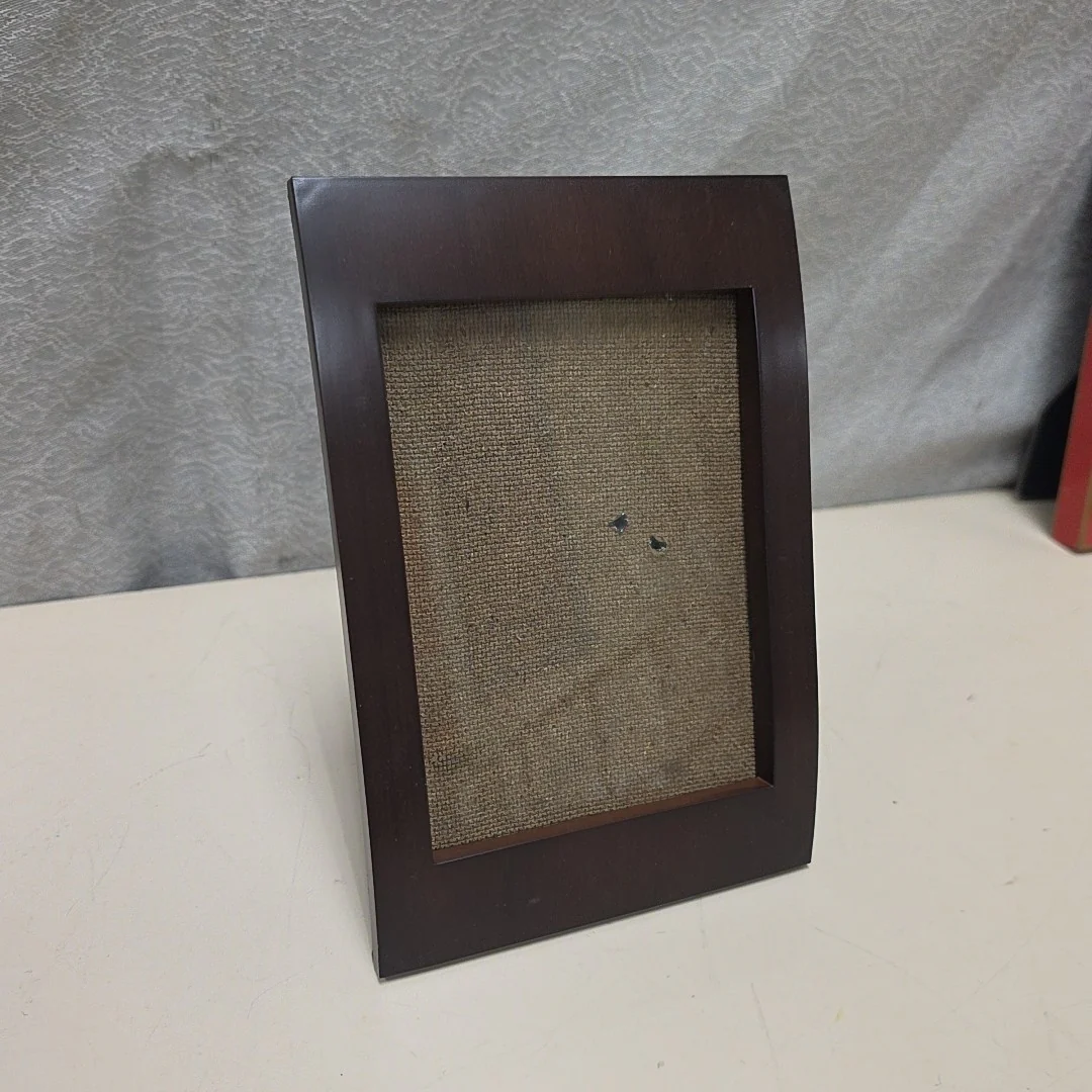 BROWN FRAME