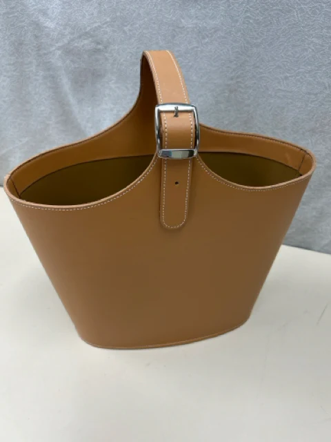 BROWN LEATHER BASKET W/HANDLE