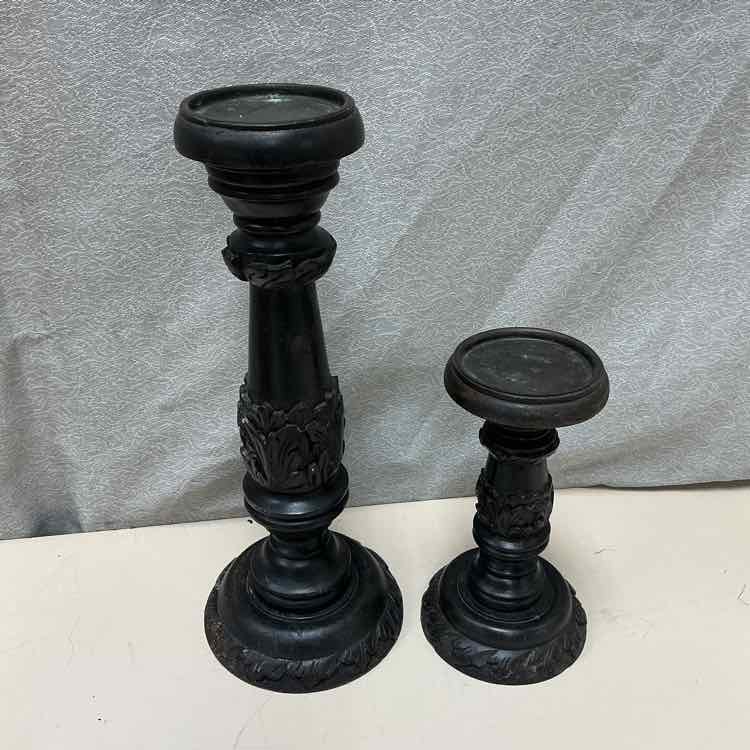 BROWN ORNATE CANDLE HOLDERS