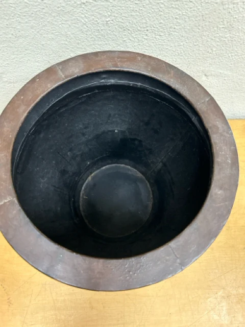 BROWN WHITE METAL PLANTER - Image 2