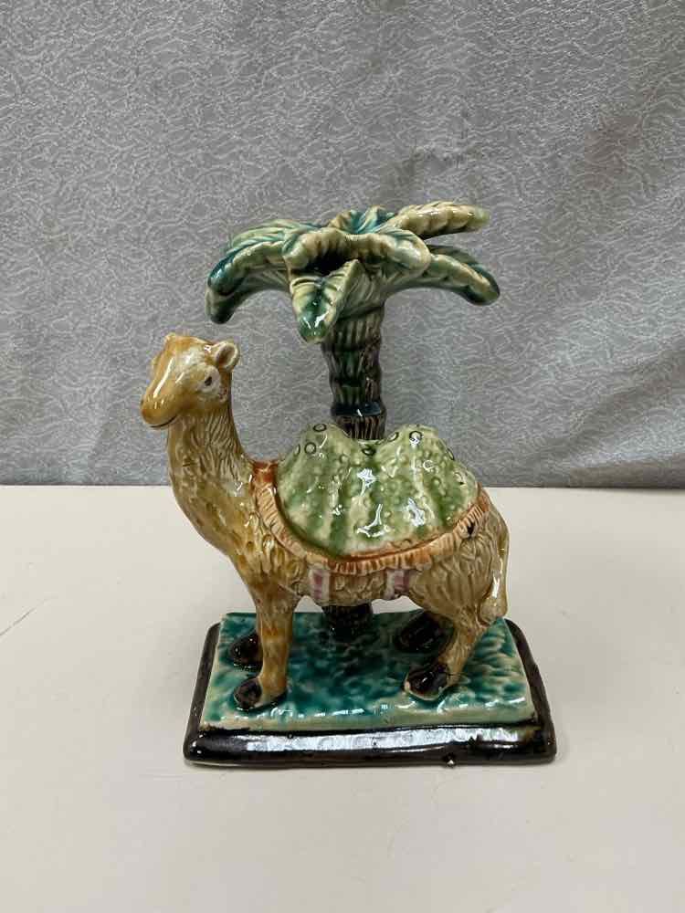 CAMEL W/PALM TREE FIGURINE