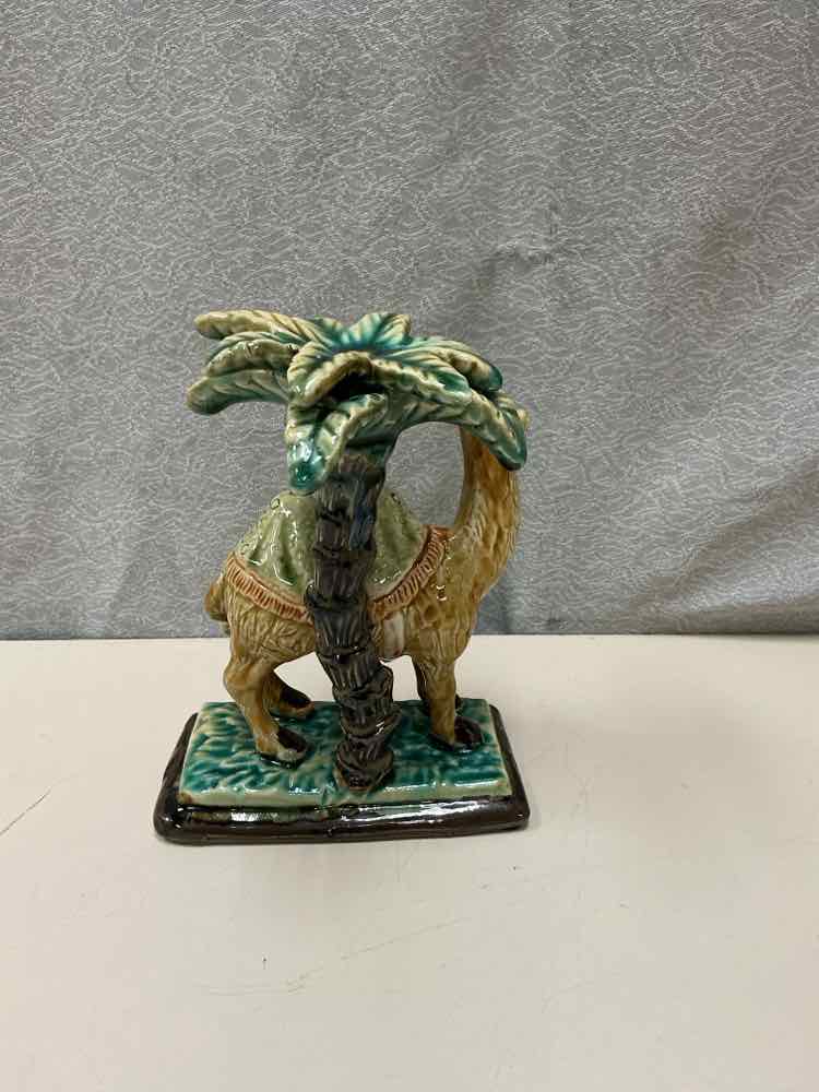 CAMEL W/PALM TREE FIGURINE - Image 2
