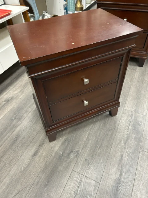 CHERRY 2 DRAWER NIGHTSTAND