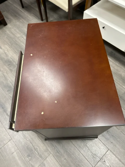 CHERRY 2 DRAWER NIGHTSTAND - Image 3