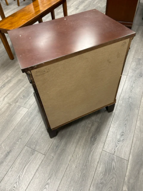 CHERRY 2 DRAWER NIGHTSTAND - Image 4