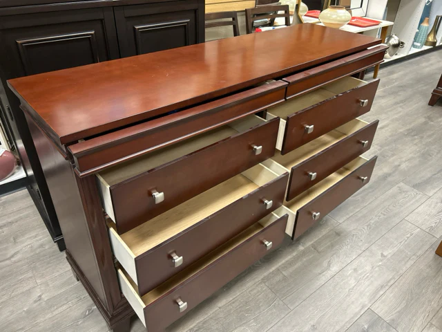 CHERRY 6 DRAWER DOUBLE DRESSER - Image 3