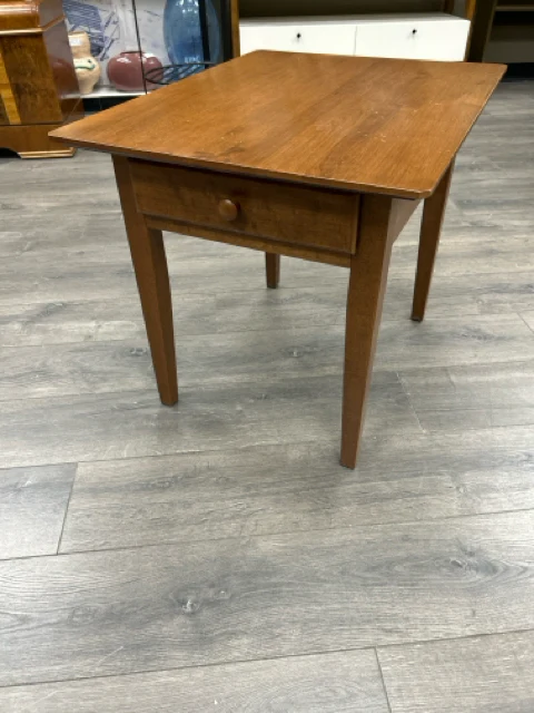 CHERRY ONE DRAWER END TABLE