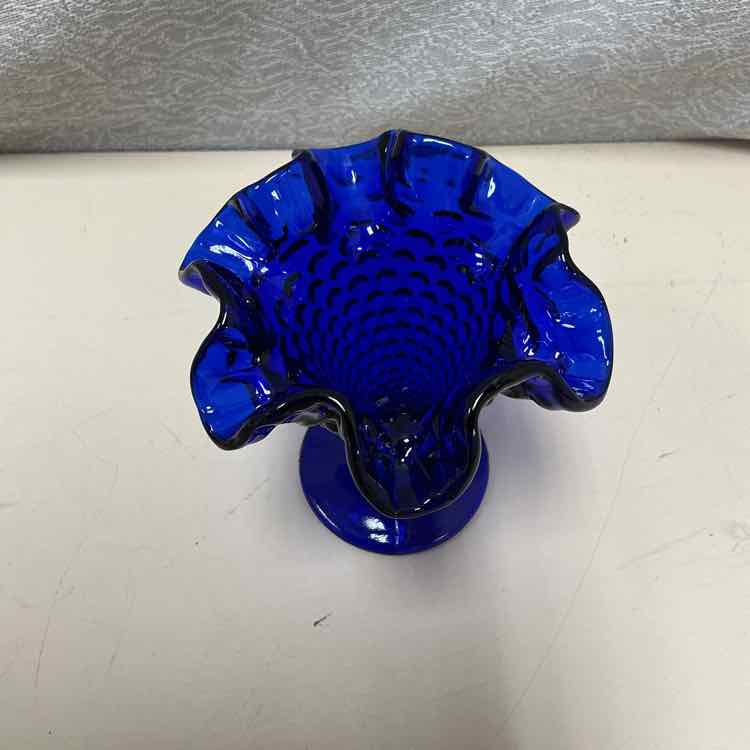 COLBALT BLUE HOBNAIL VASE - Image 2