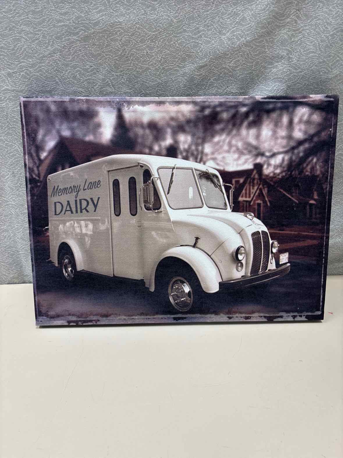 DAIRY CAR LIGHT UP CANVAS