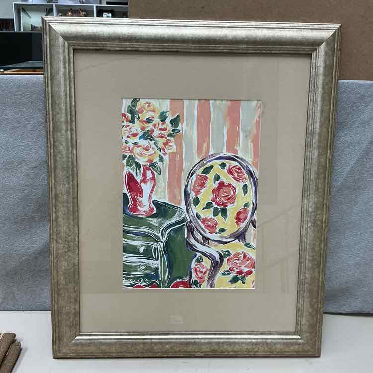 FLORAL CHAIR W/DRESSER PICTURE