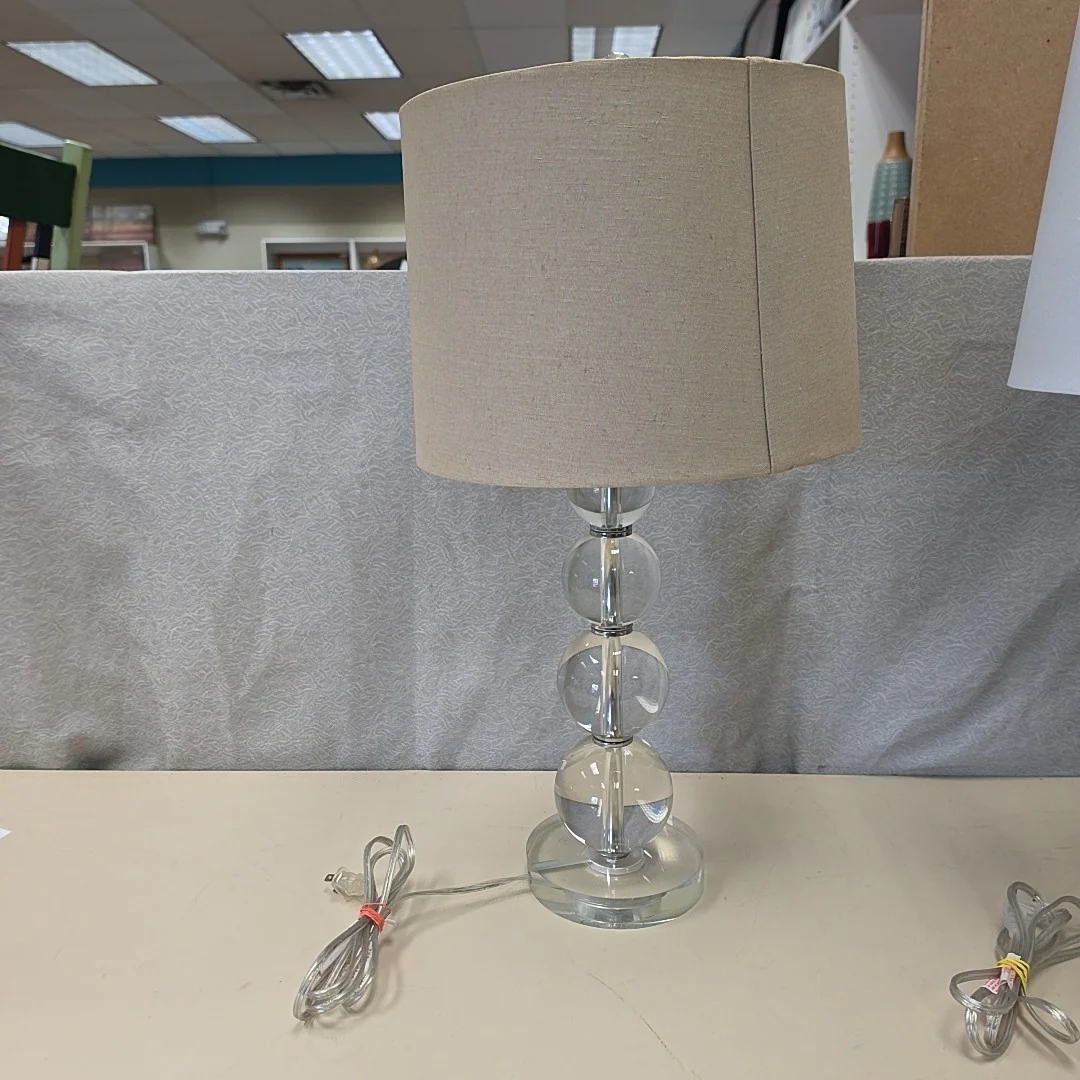 GLASS BALL LAMP/TAN SHADE