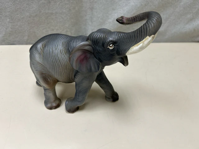 GRAY Elephant