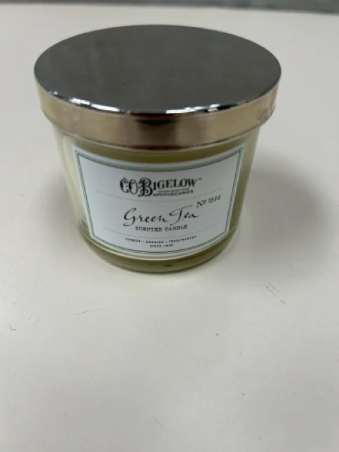GREEN TEA CANDLE IN JAR