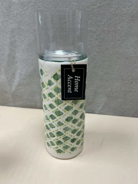 GREEN WHITE CANDLE STAND