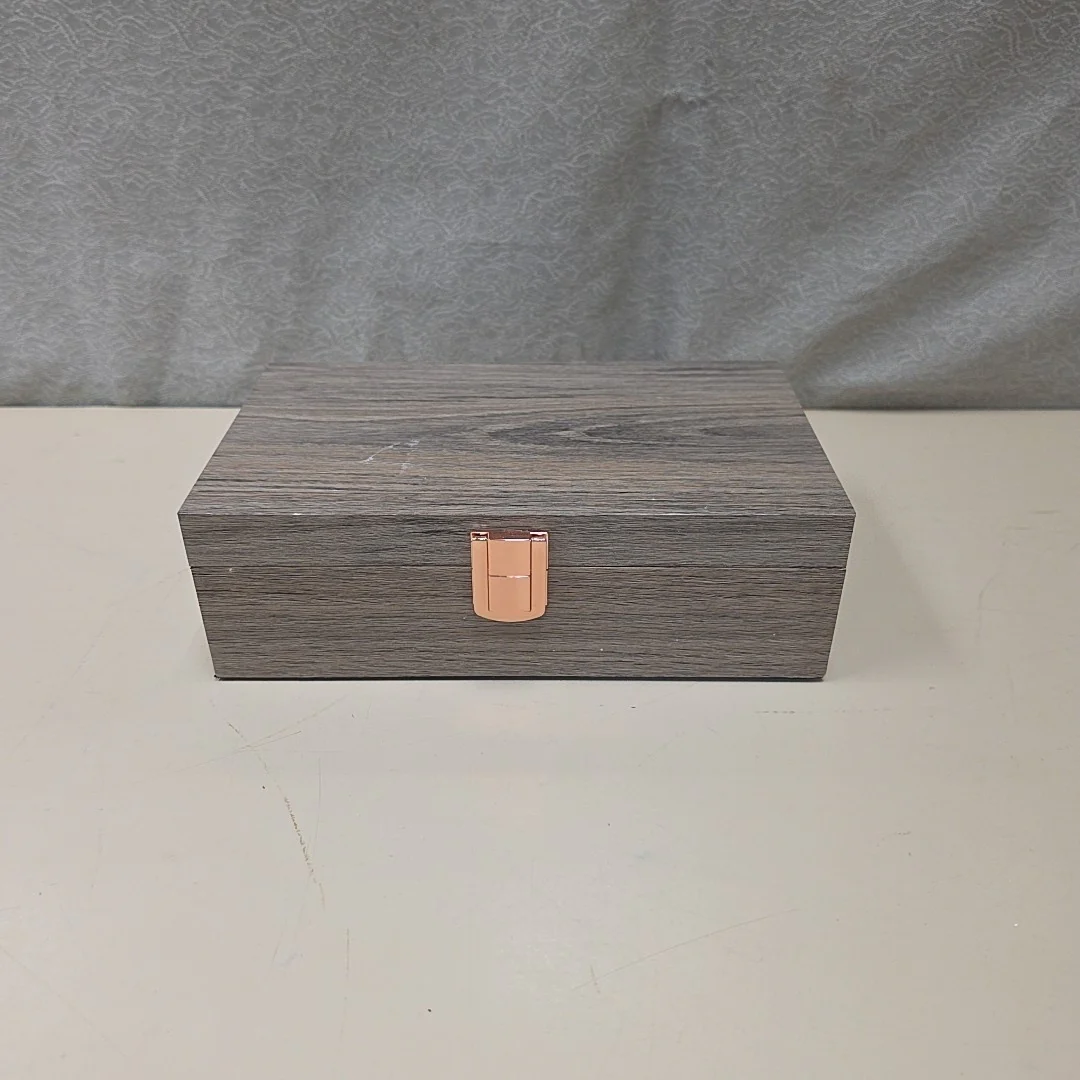 GREY WOOD HINGE BOX