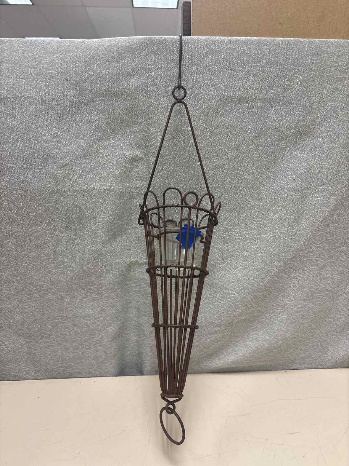 HANGING METAL CANDLE HOLDER