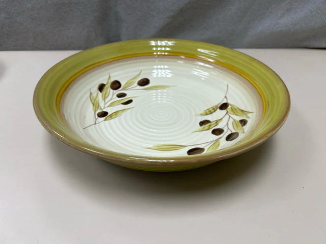 LARGE OLIVE DESIGN BOWL