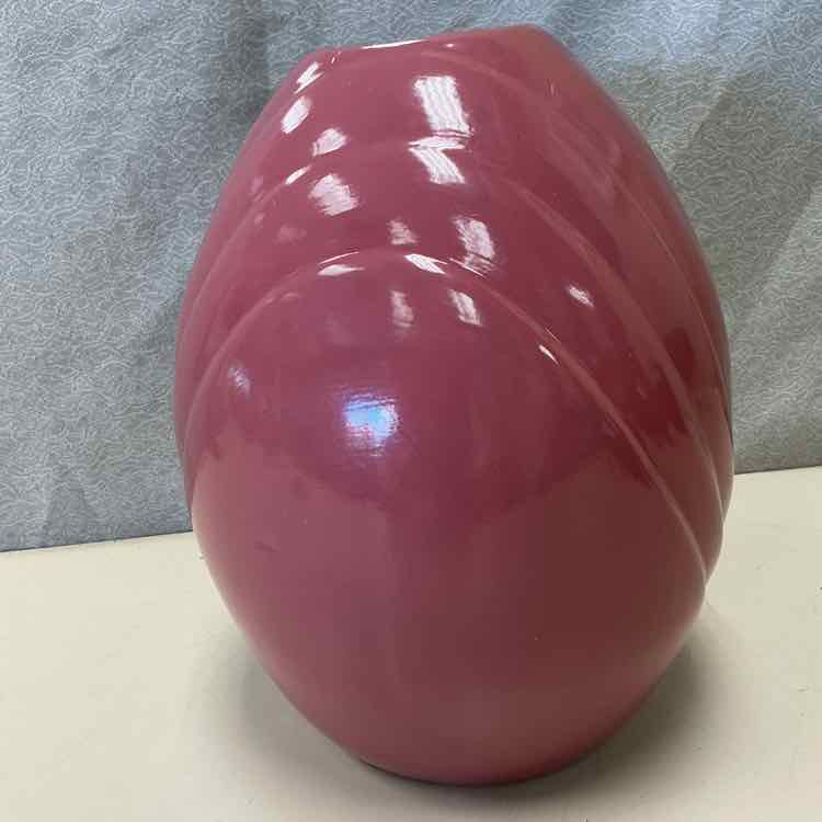 LARGE PINK VASE - Image 3