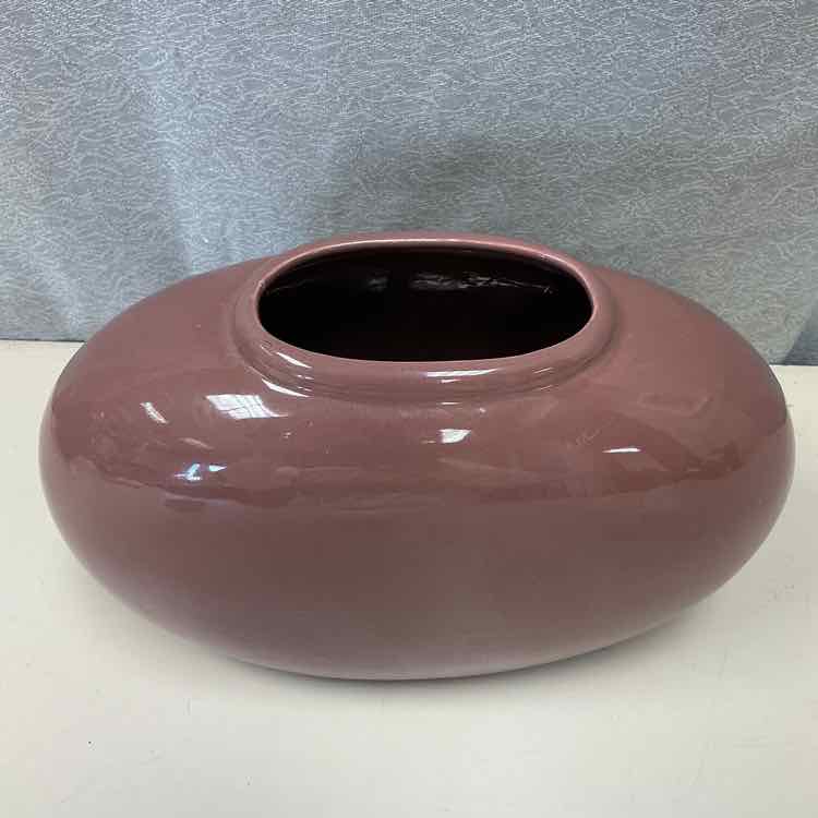 MAUVE OBLONG VASE - Image 2