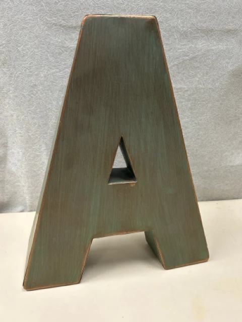 METAL A HANGING
