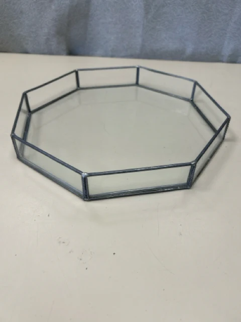 OCTAGONAL GLASS  METAL TRAY