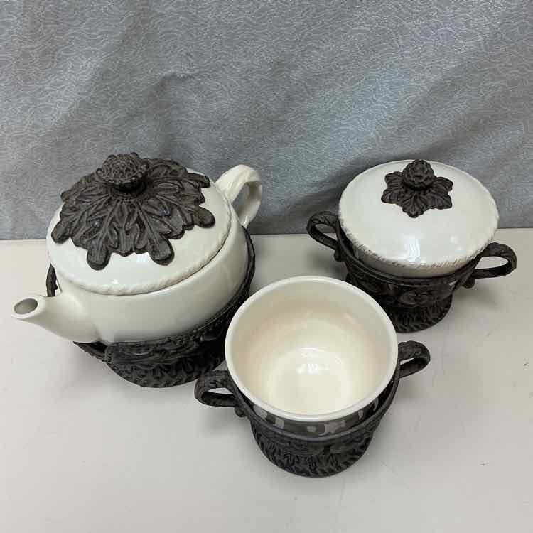 ORNATE TEA SET - Image 2