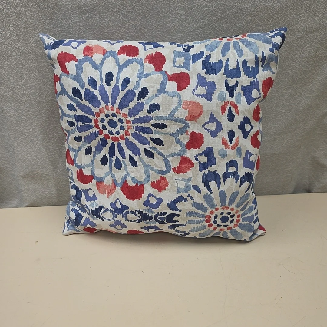 PURPLE BLUE PILLOW OUTDOOR