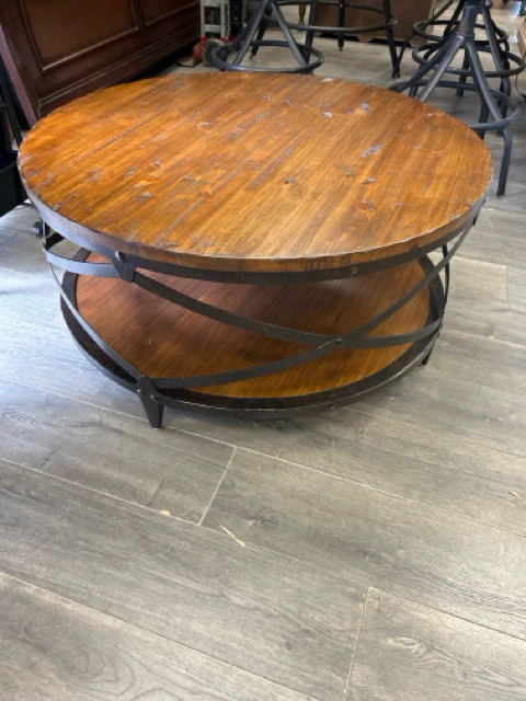 ROUND WOOD/METAL ON WHEELS