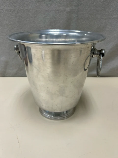 SILVER ICE BUCKET
