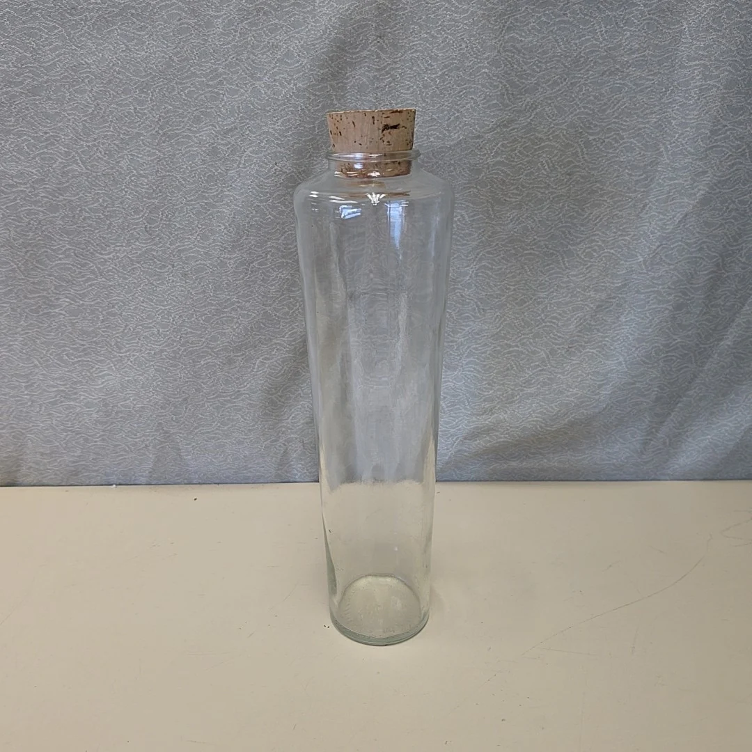 TALL CLEAR GLASS CONT W/LID