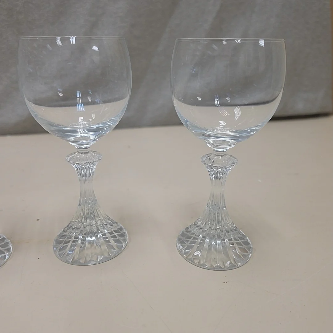 THE RITZ CRYSTAL WINE GLASSES - Image 3