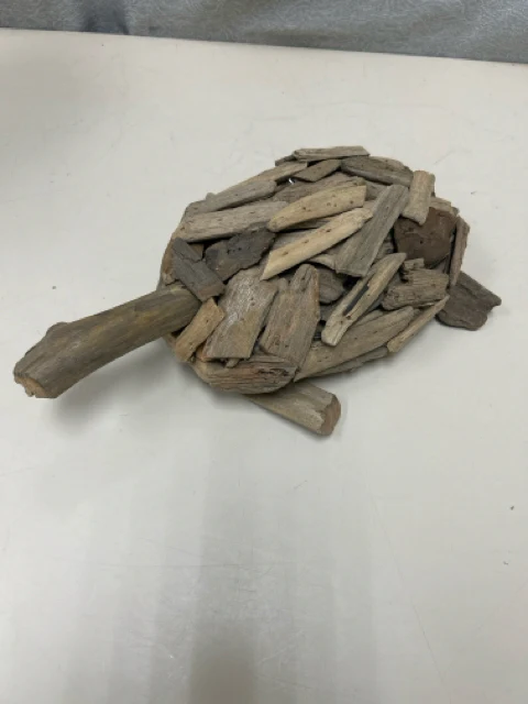 TURTLE MADE OUT OF WOOD