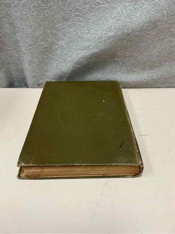 VINTAGE BOOK - Image 3