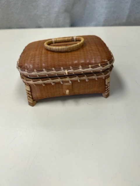 WEAVE LIDDED CONT