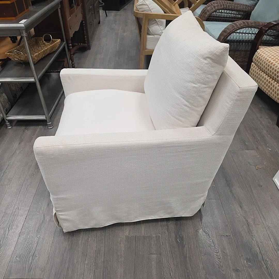 WHITE BRYNN UPHOL ARMCHAIR - Image 2