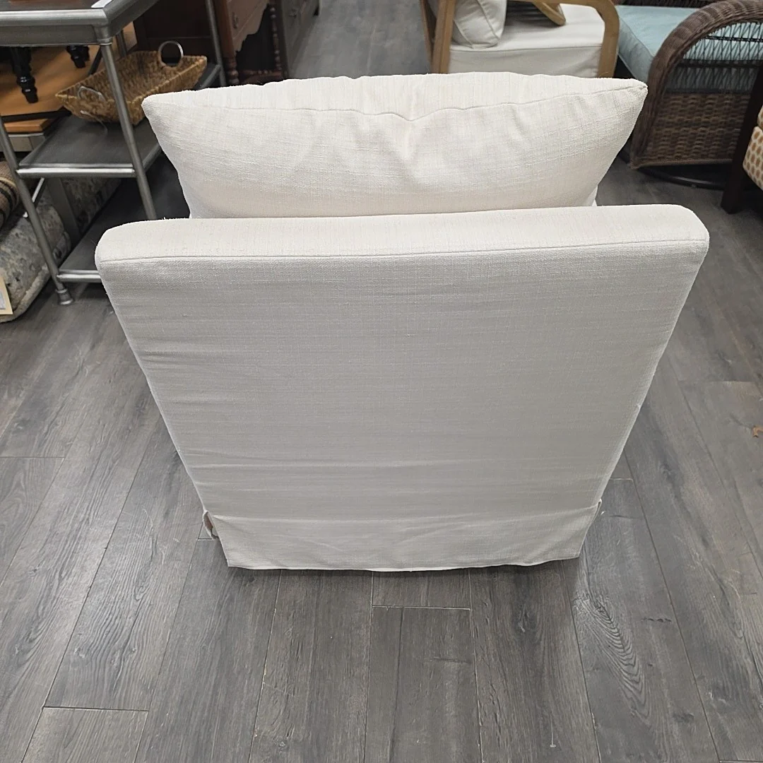 WHITE BRYNN UPHOL ARMCHAIR - Image 3